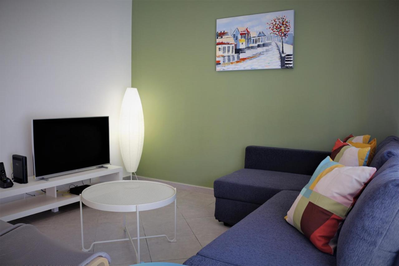 Lovely Apartment In Carvoeiro By The Beach 外观 照片