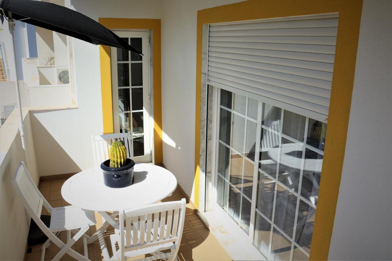 Lovely Apartment In Carvoeiro By The Beach 外观 照片