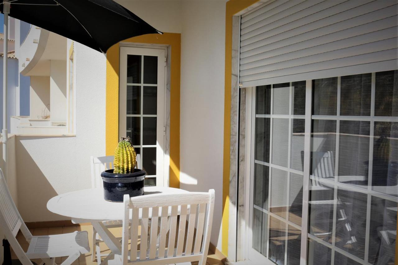 Lovely Apartment In Carvoeiro By The Beach 外观 照片