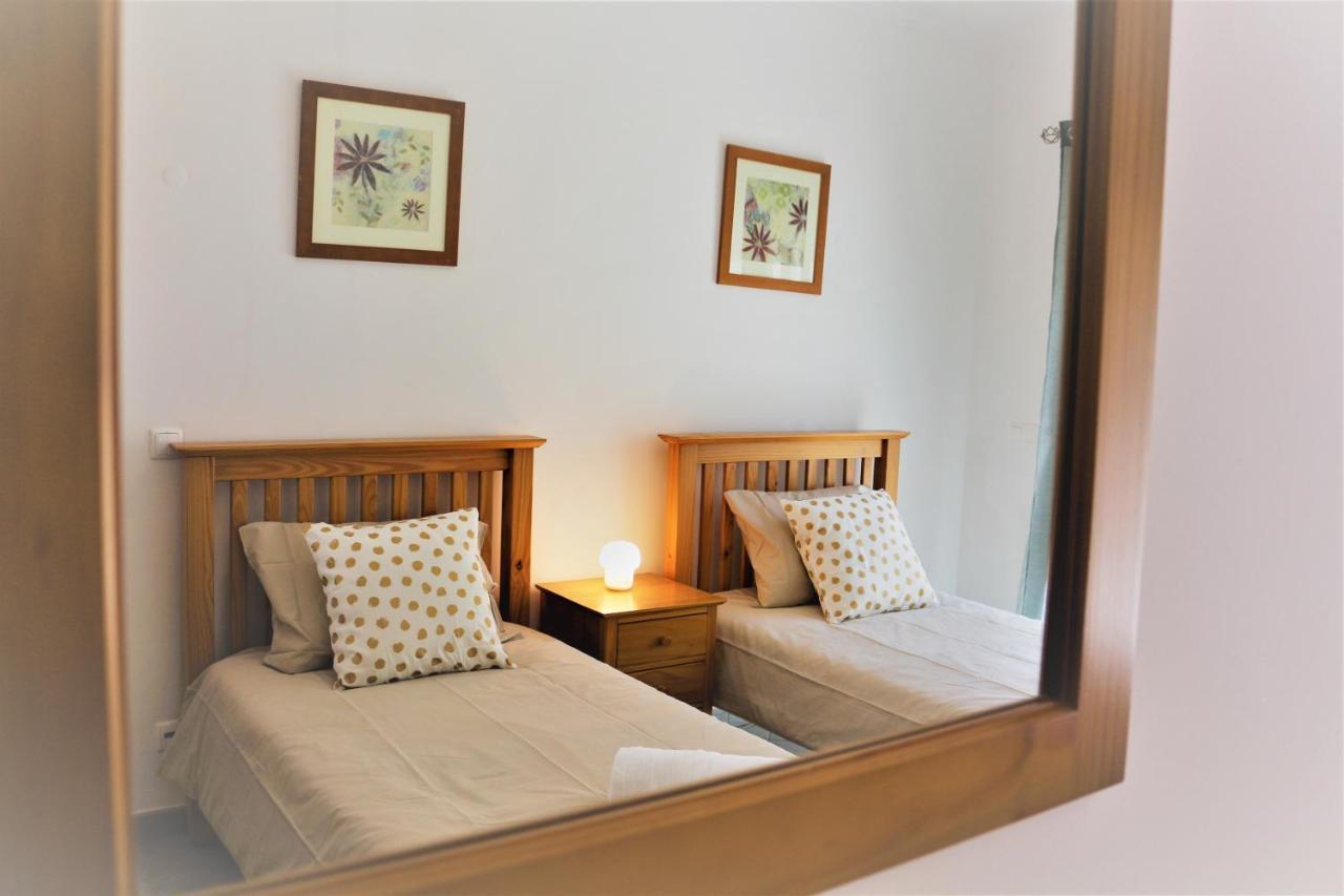 Lovely Apartment In Carvoeiro By The Beach 外观 照片